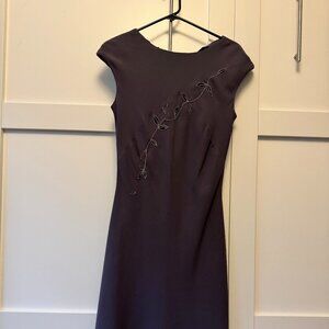 Kay Unger New York Gray Embroidered Sheath Dress Size 12 Elegant Cocktail